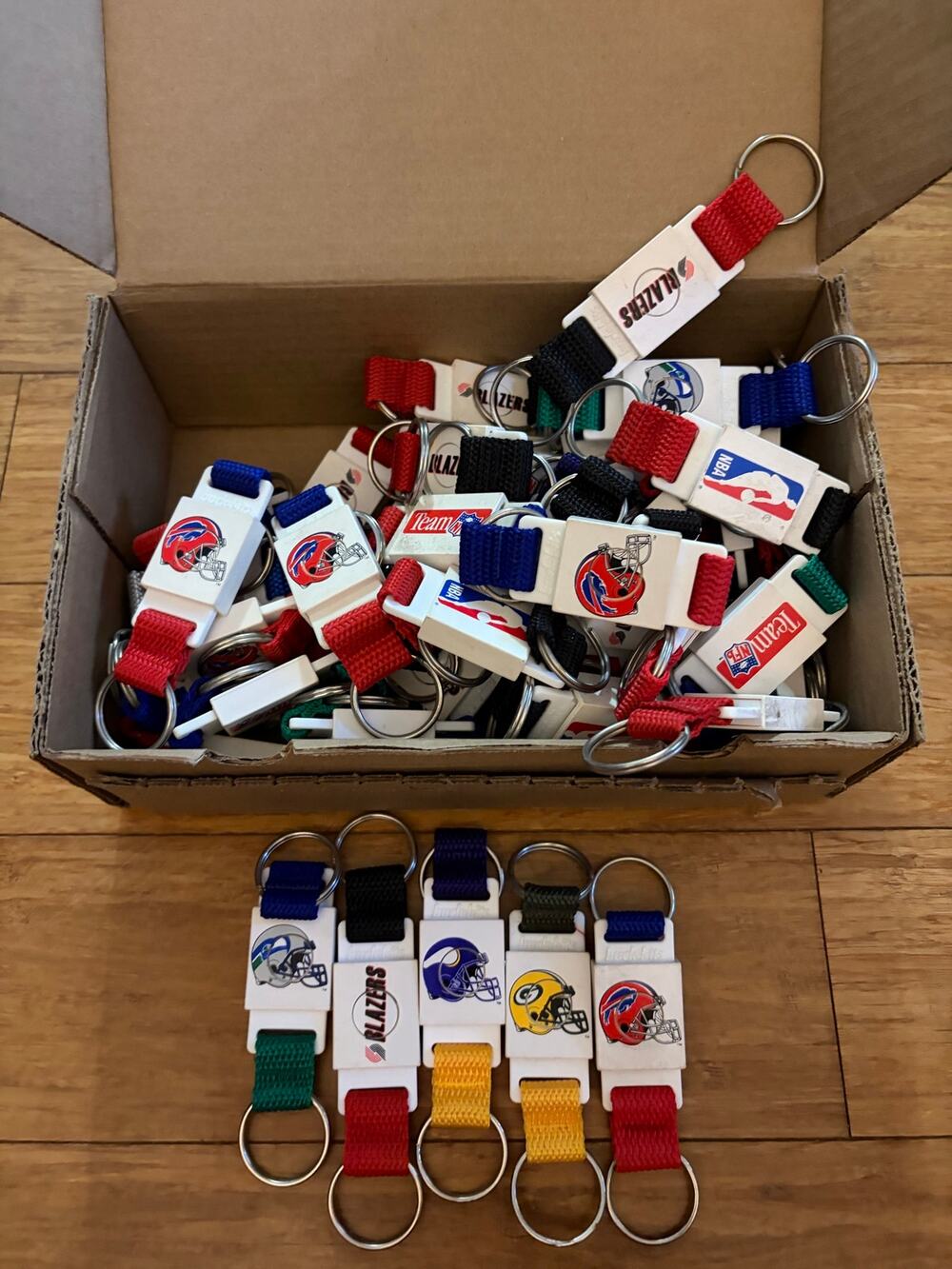 Vintage NOS NFL & NBA key Chains- LOT of 50